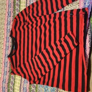 ,RED AND BLACK SHIRT